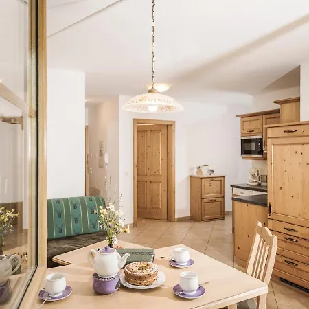 Kinderbauernhof Scharrerhof הולרבאך איםפינצגאו