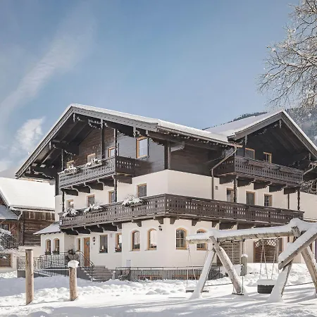 Apartment Kinderbauernhof Scharrerhof *