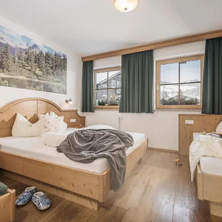 Kinderbauernhof Scharrerhof Apartamento *