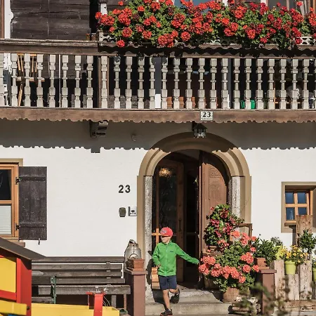 Apartamento Kinderbauernhof Scharrerhof *